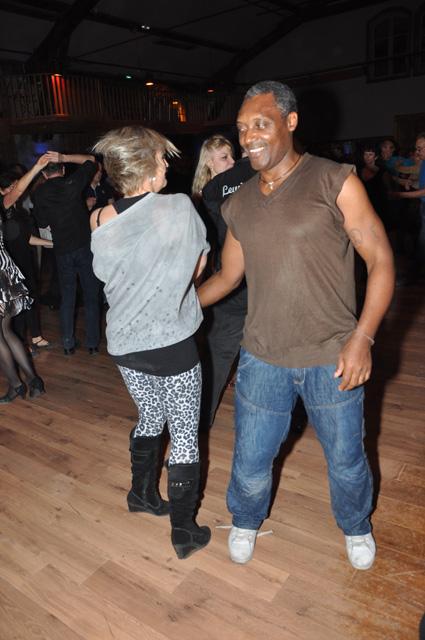 min 2013 12 22 station danse 306